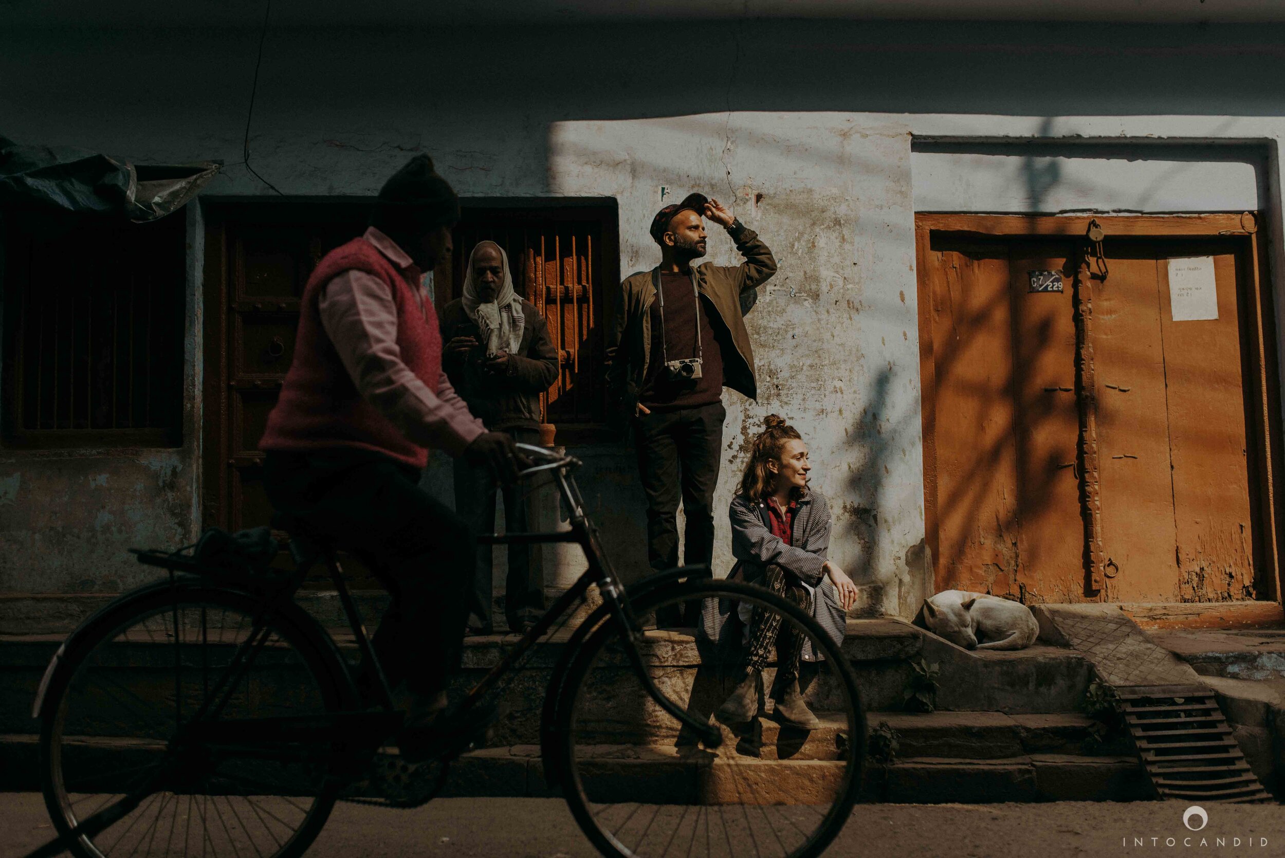 Varanasi_India_Engagementsession_Into_candid_photography_19.JPG