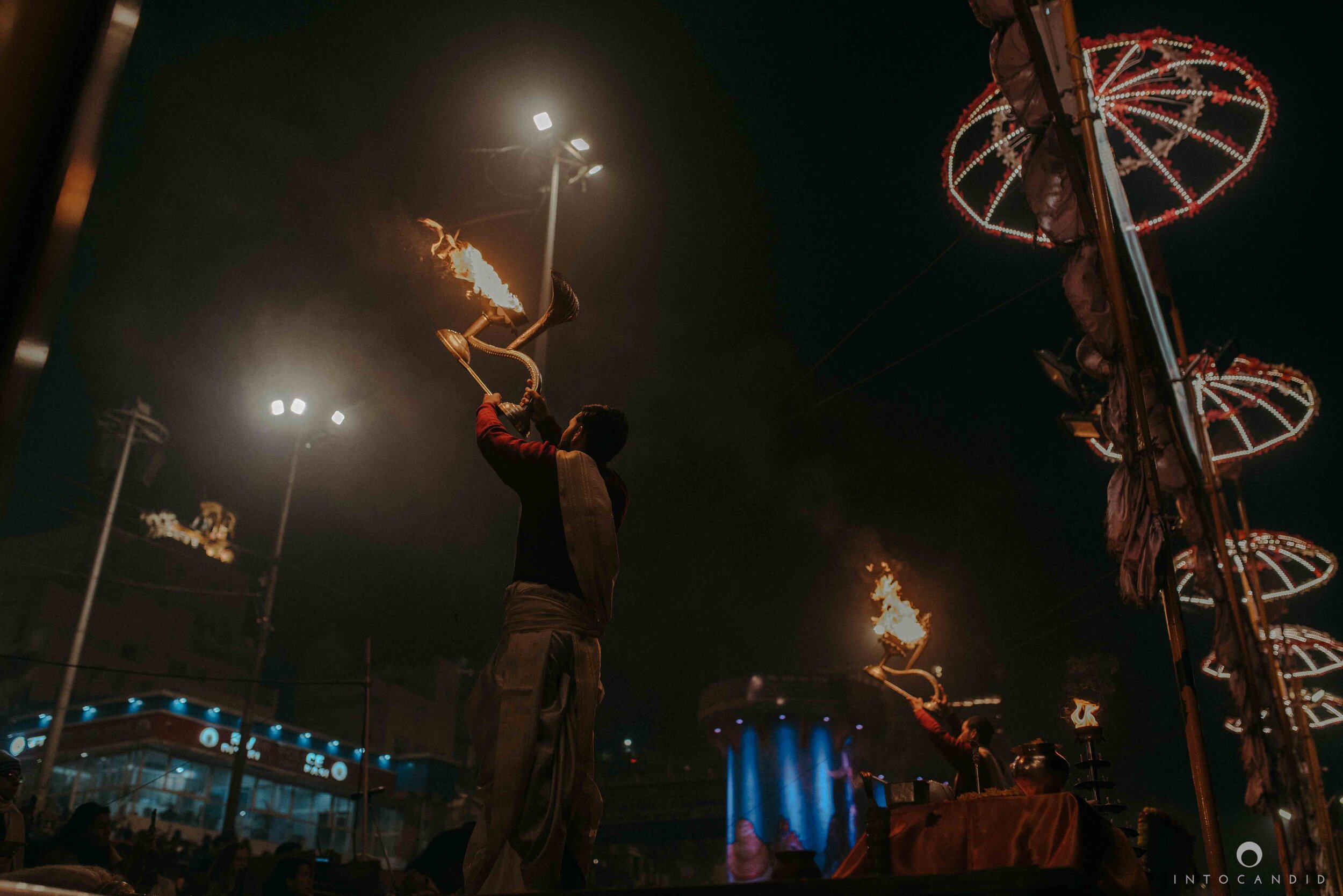 Varanasi_India_Engagementsession_Into_candid_photography_32.JPG