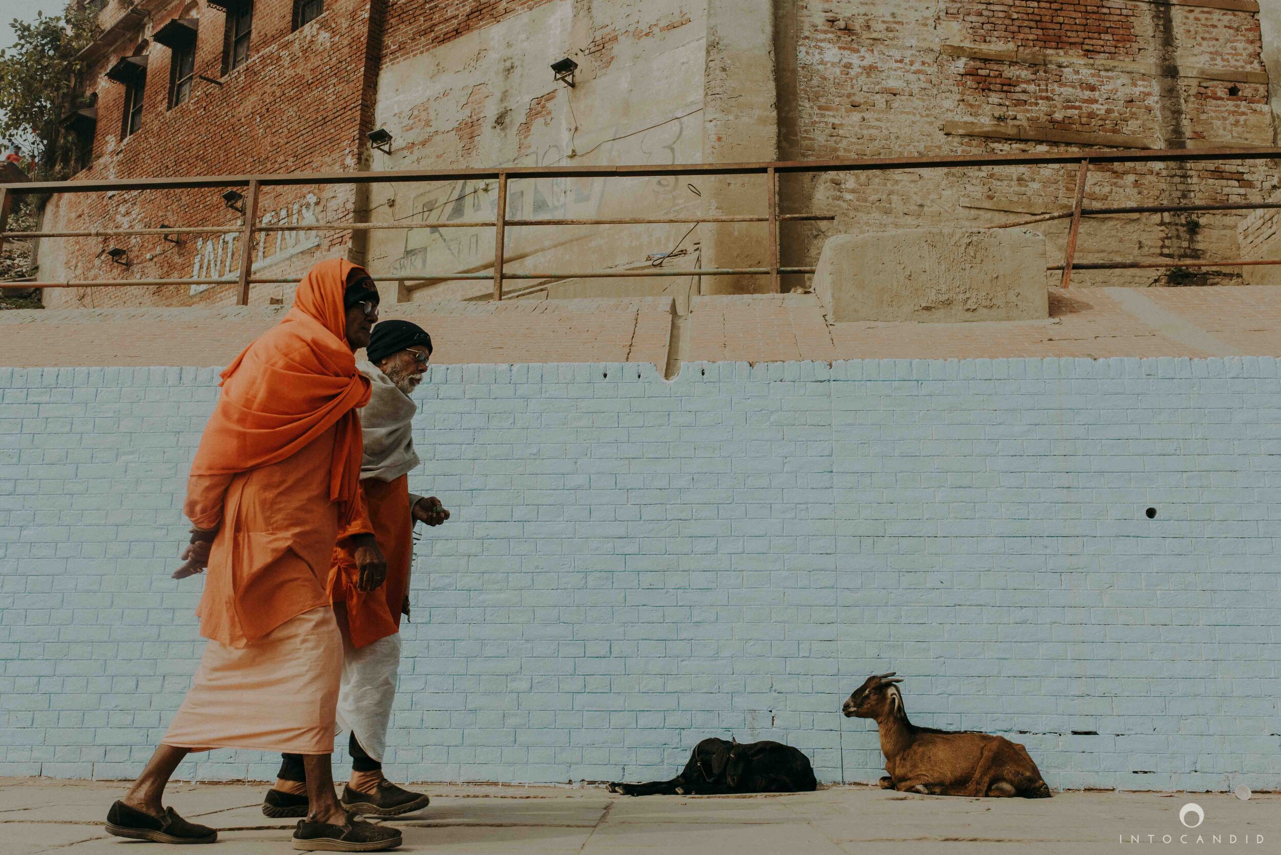Varanasi_India_Engagementsession_Into_candid_photography_36.JPG