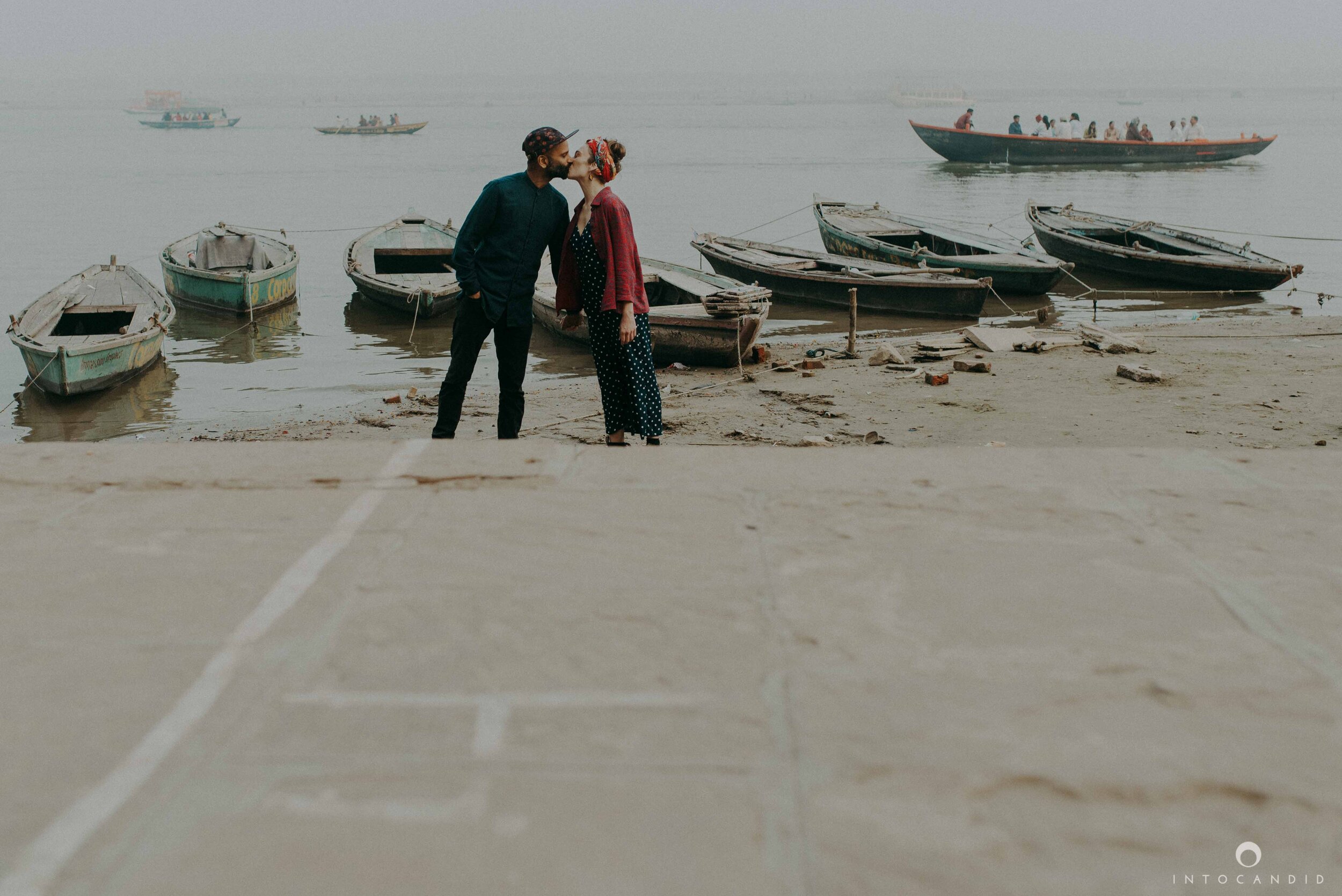 Varanasi_India_Engagementsession_Into_candid_photography_67.JPG