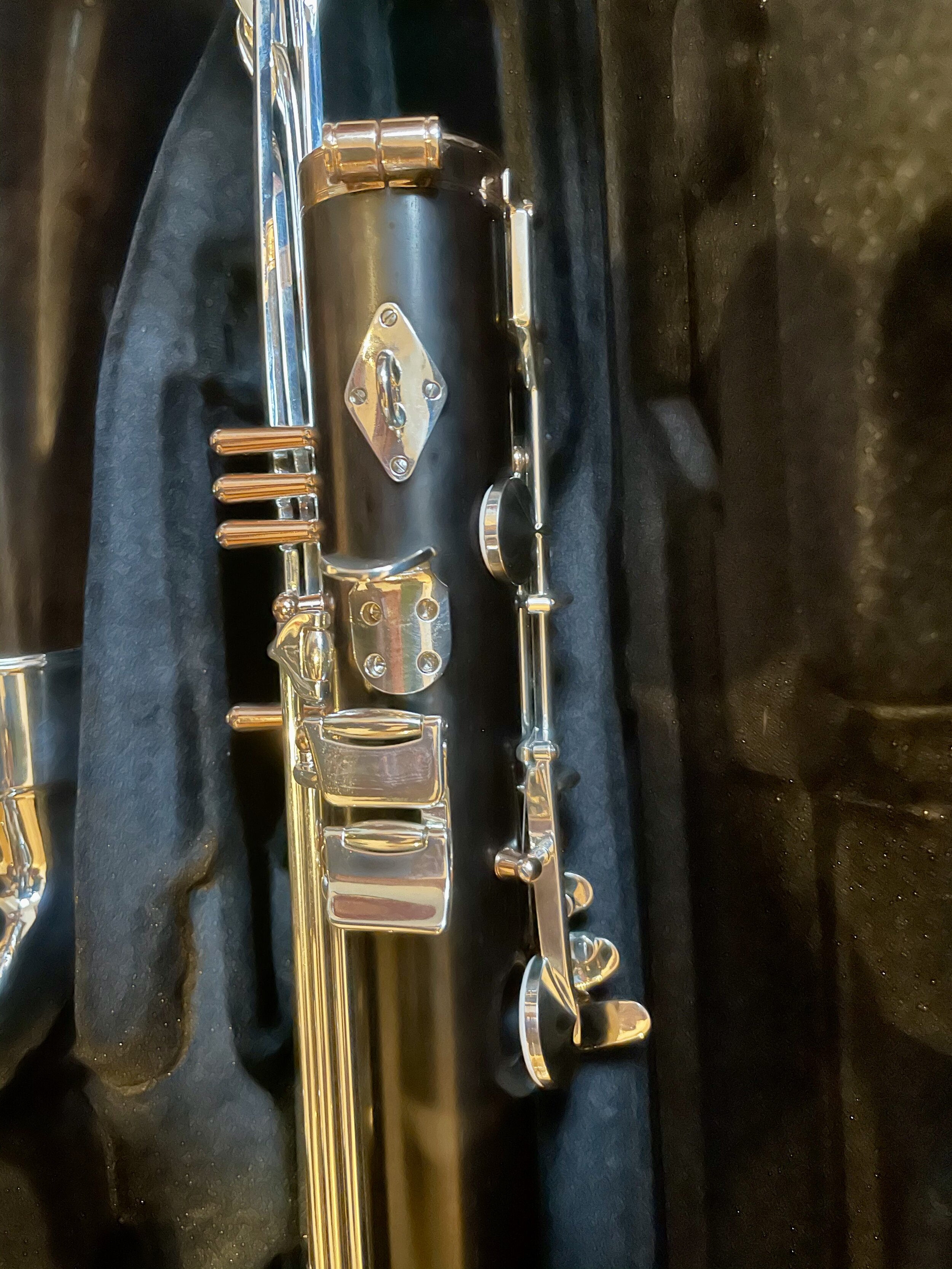 for sale431 Royal Global "Firebird" Bass