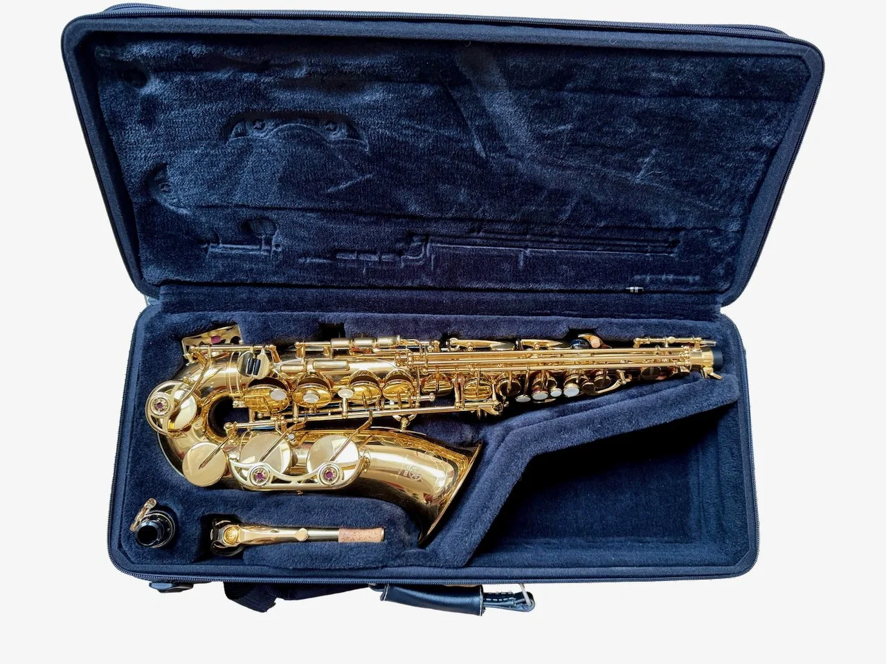 Saxophones-226C Yamaha YAS-62 Alto Saxophone