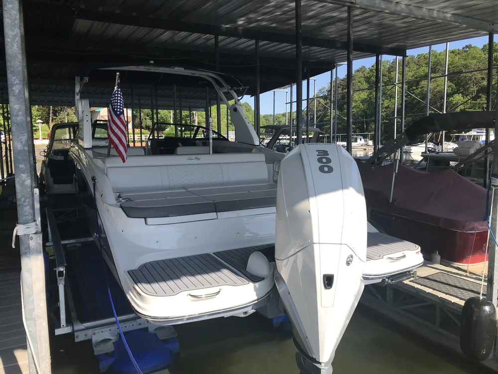 iDeal Yachts — Sea Ray SDX 270 Specs