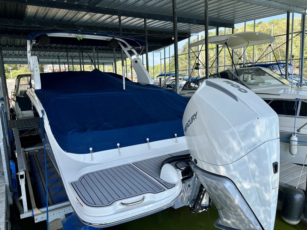 iDeal Yachts — Sea Ray SDX 270 Specs
