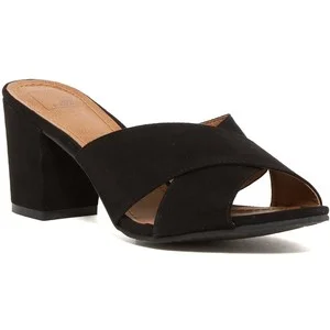 14th and Union Trista Slide.jpeg