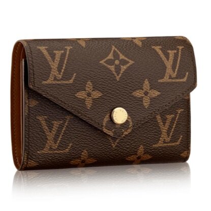 Love Louis Vuitton. Add more bags like this to your wishlist the