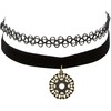 Charlotte Russe velvet choker £3.92 - charlotterusse.com