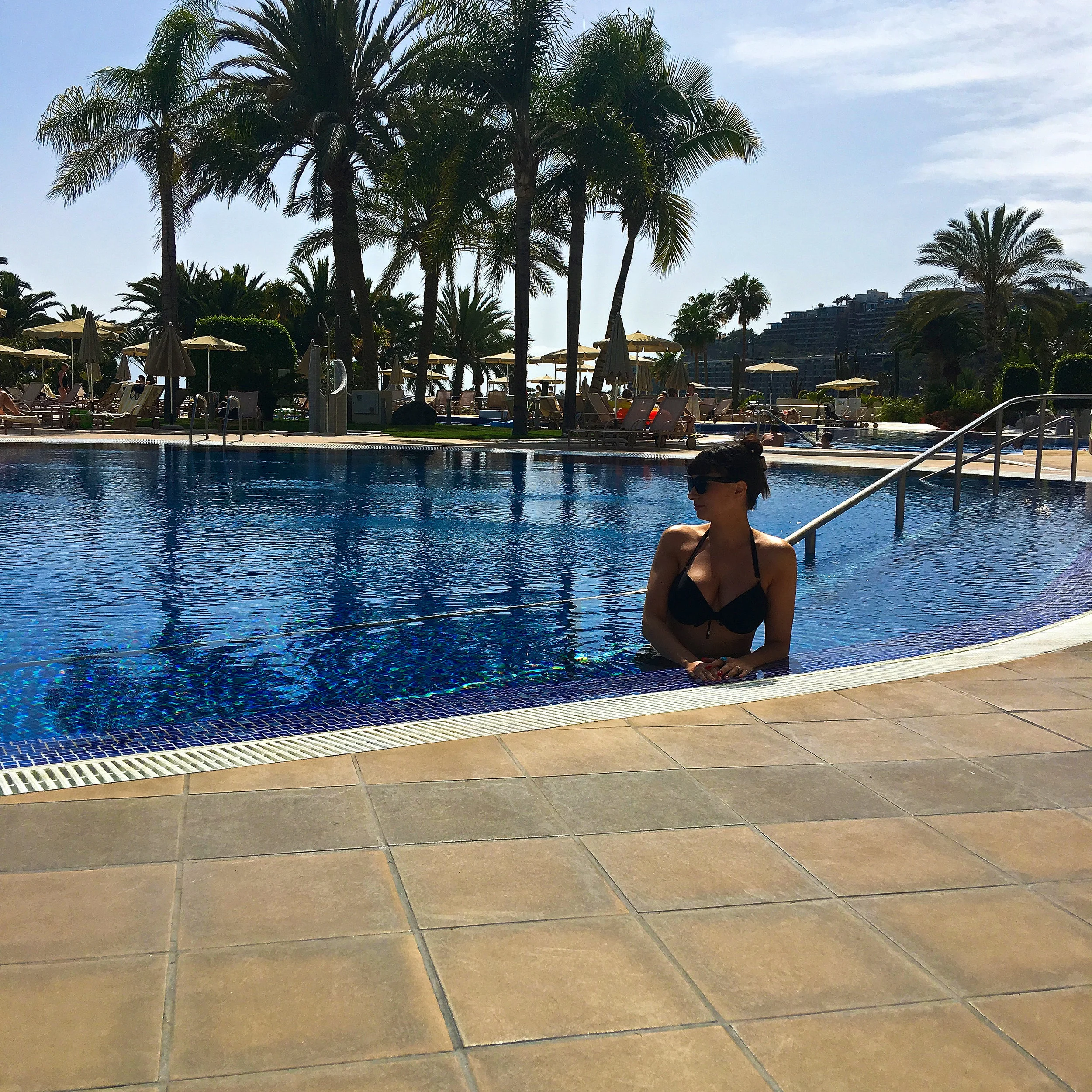 Gran Canaria Holiday - Pool time!