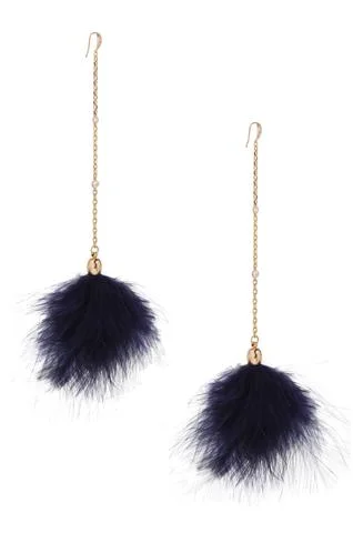Linea Earrings $30