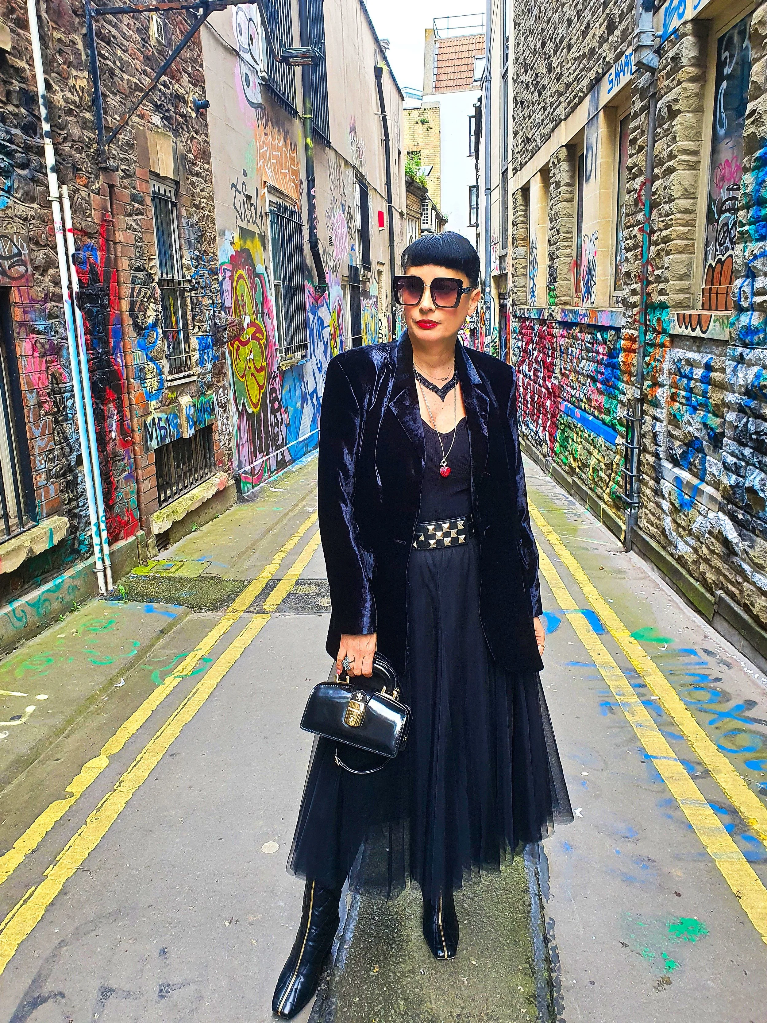 A Black TULLE SKIRT