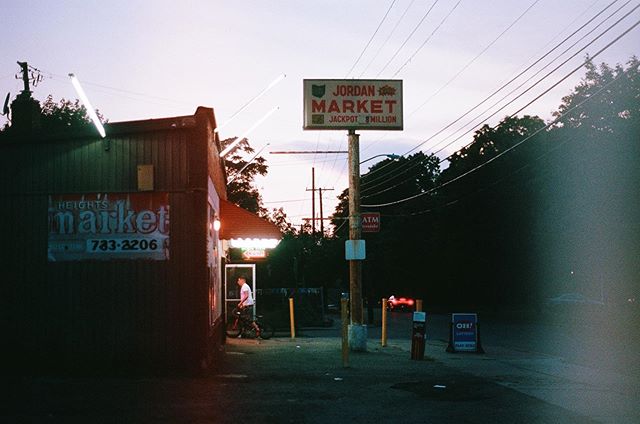 Jordan MARKET, Akron, OH
.
.
.
.
.
#35film #portra160 #filmforever #minoltaxg1 #documentaryphotography #westakron #staybrokeshootfilm #lightleaks