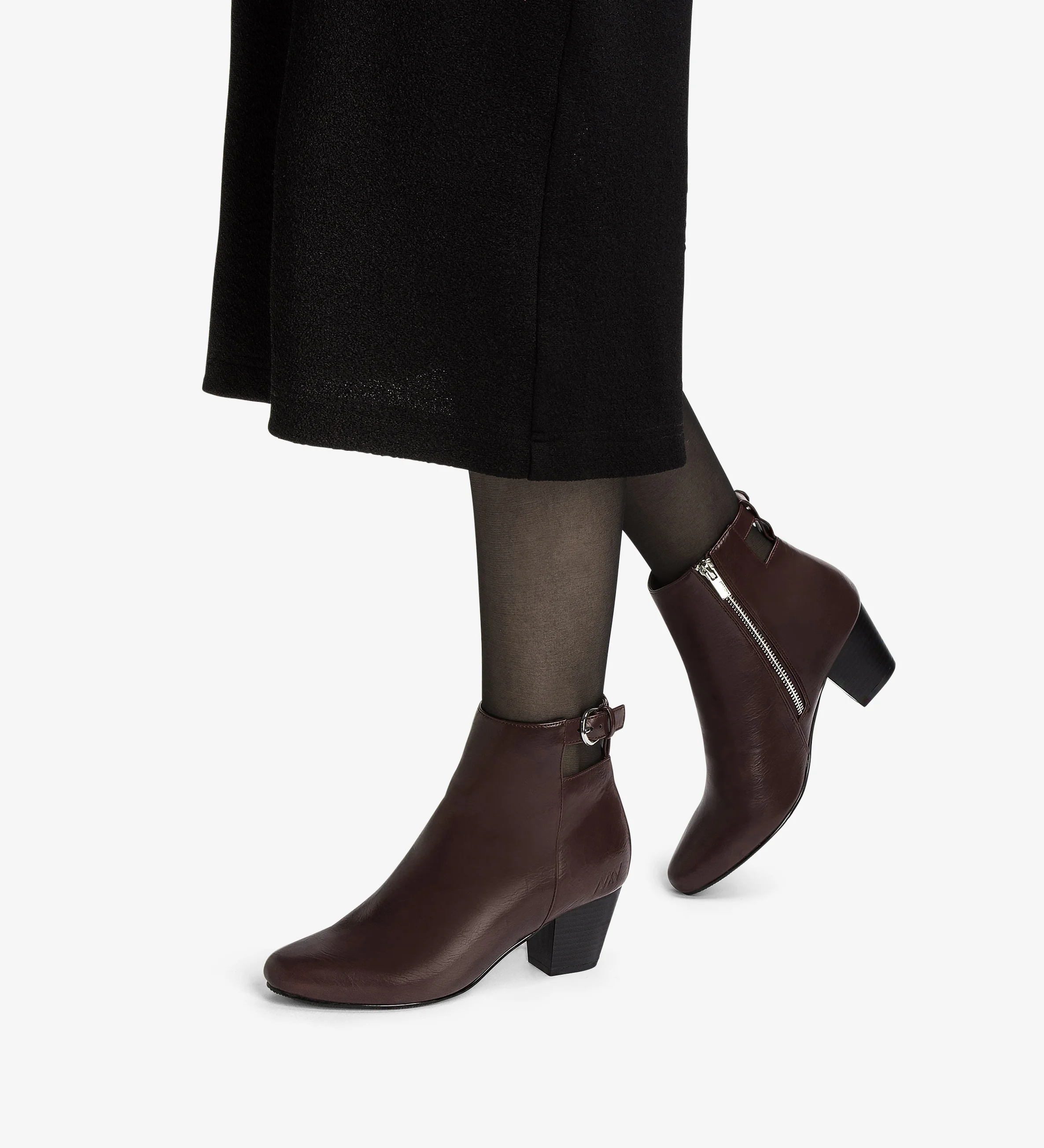 FW16-Nomad-Knight-Chili-2.jpg