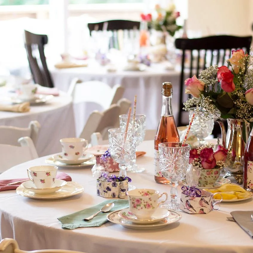 Clear Hobstar Goblets for rent from Delicate Dishes LLC