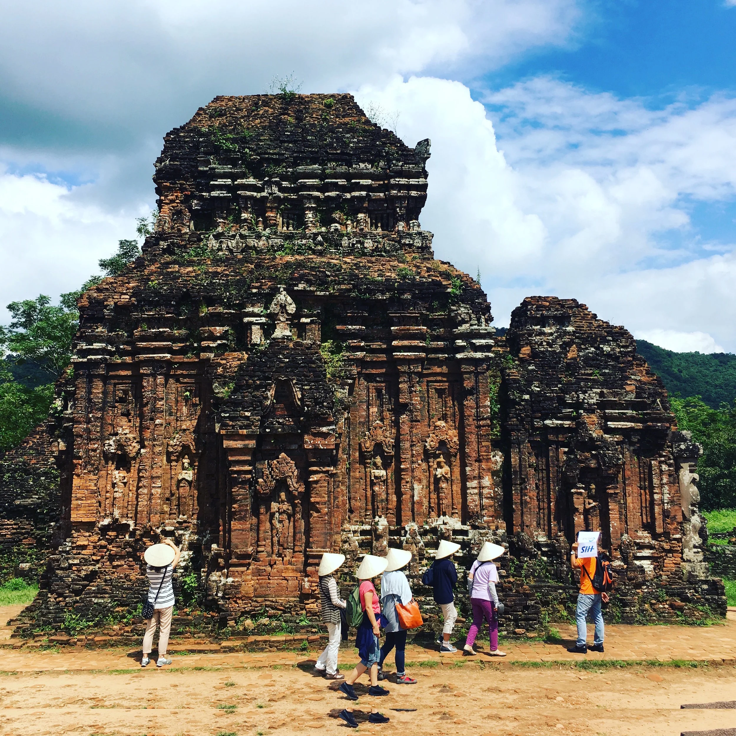 Reflecting on Mỹ Sơn