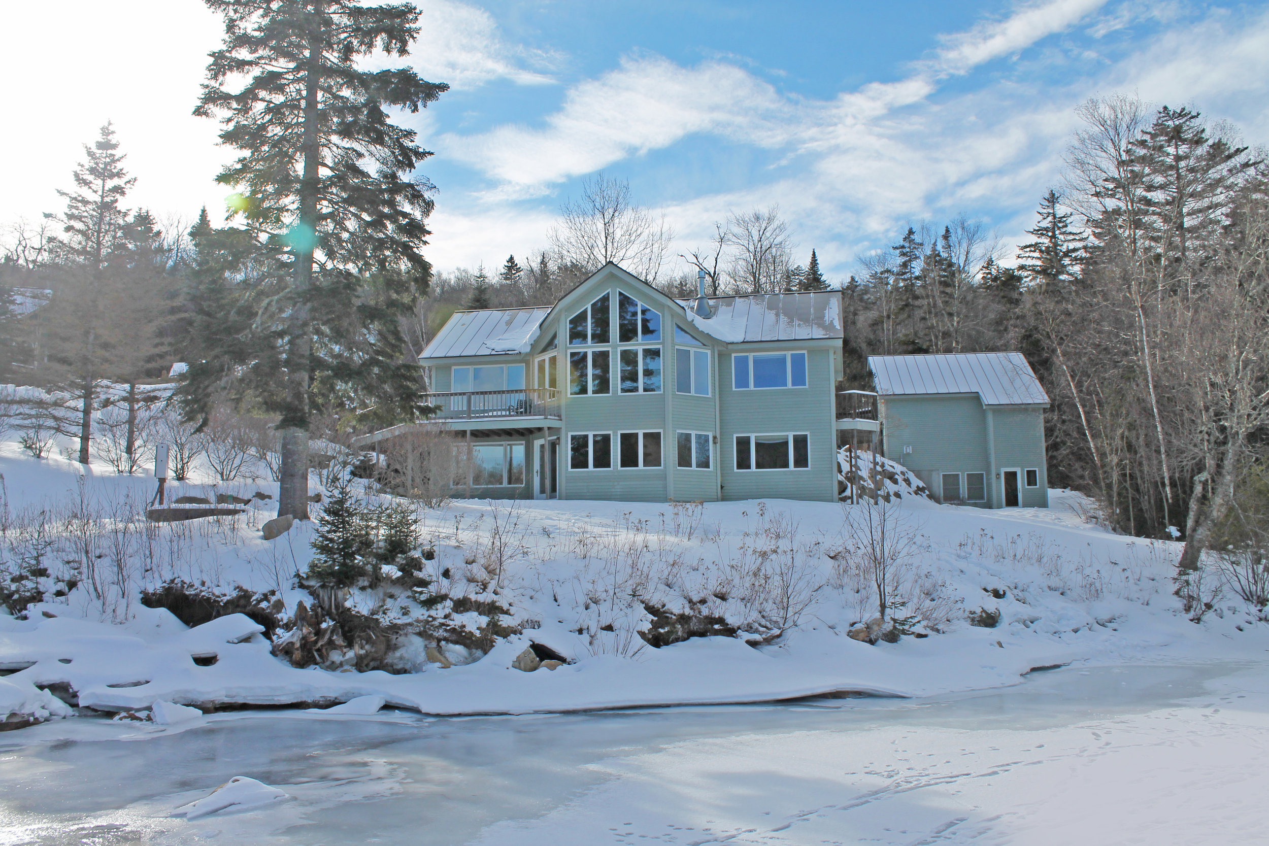 bretton-woods-home-in-winter.jpeg