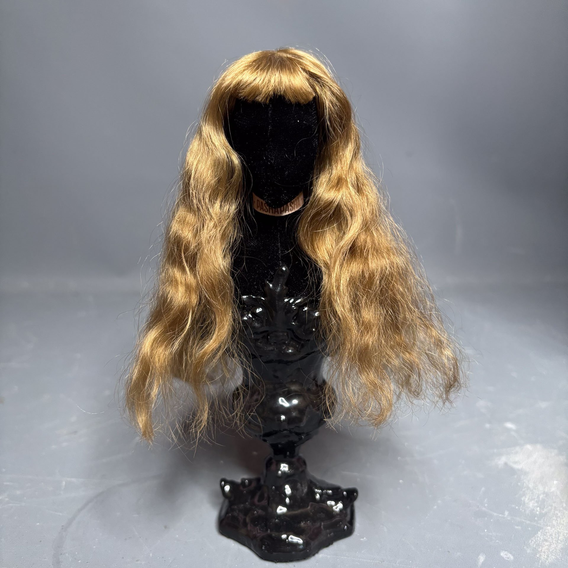#5 Mini Wig