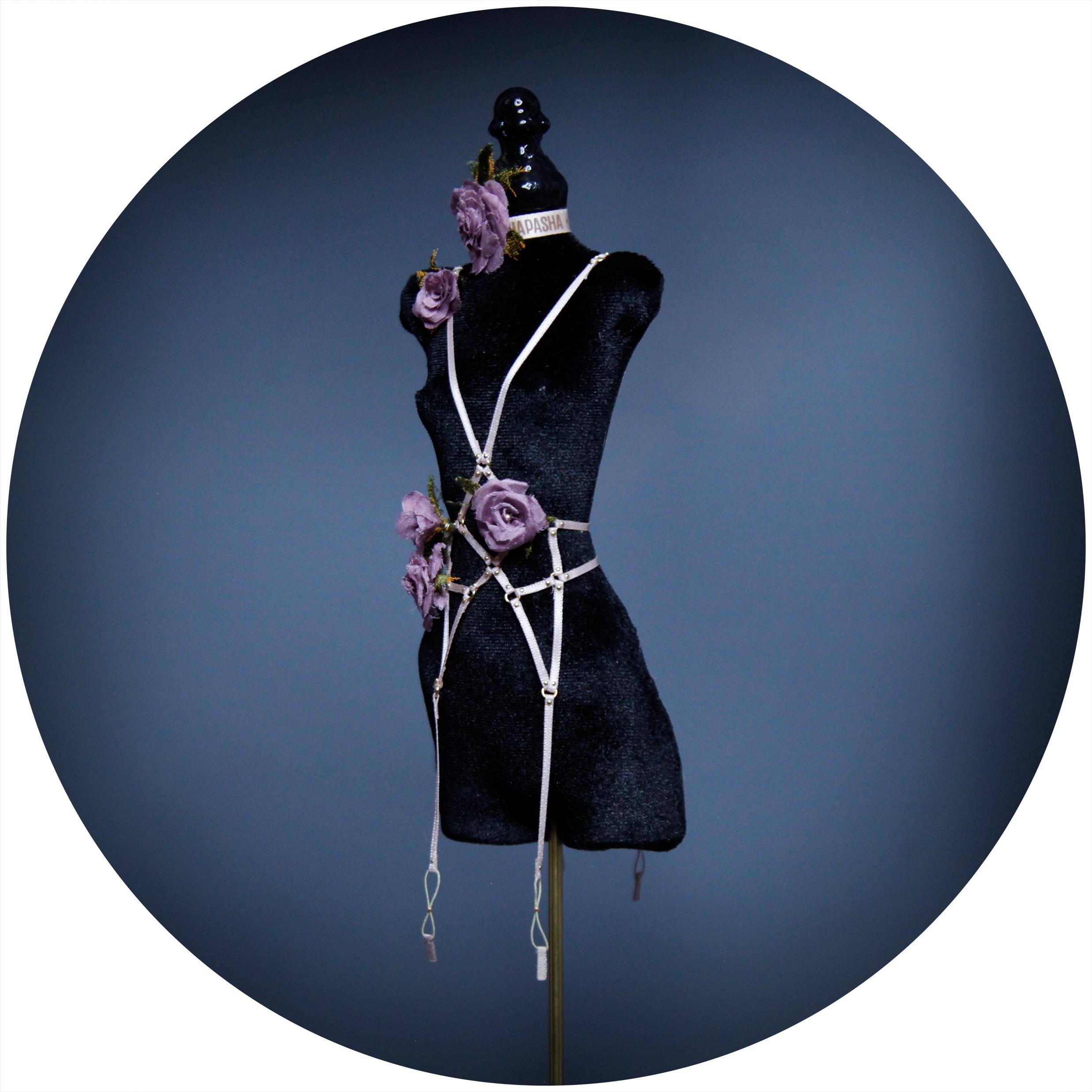RoseHarness7.jpg