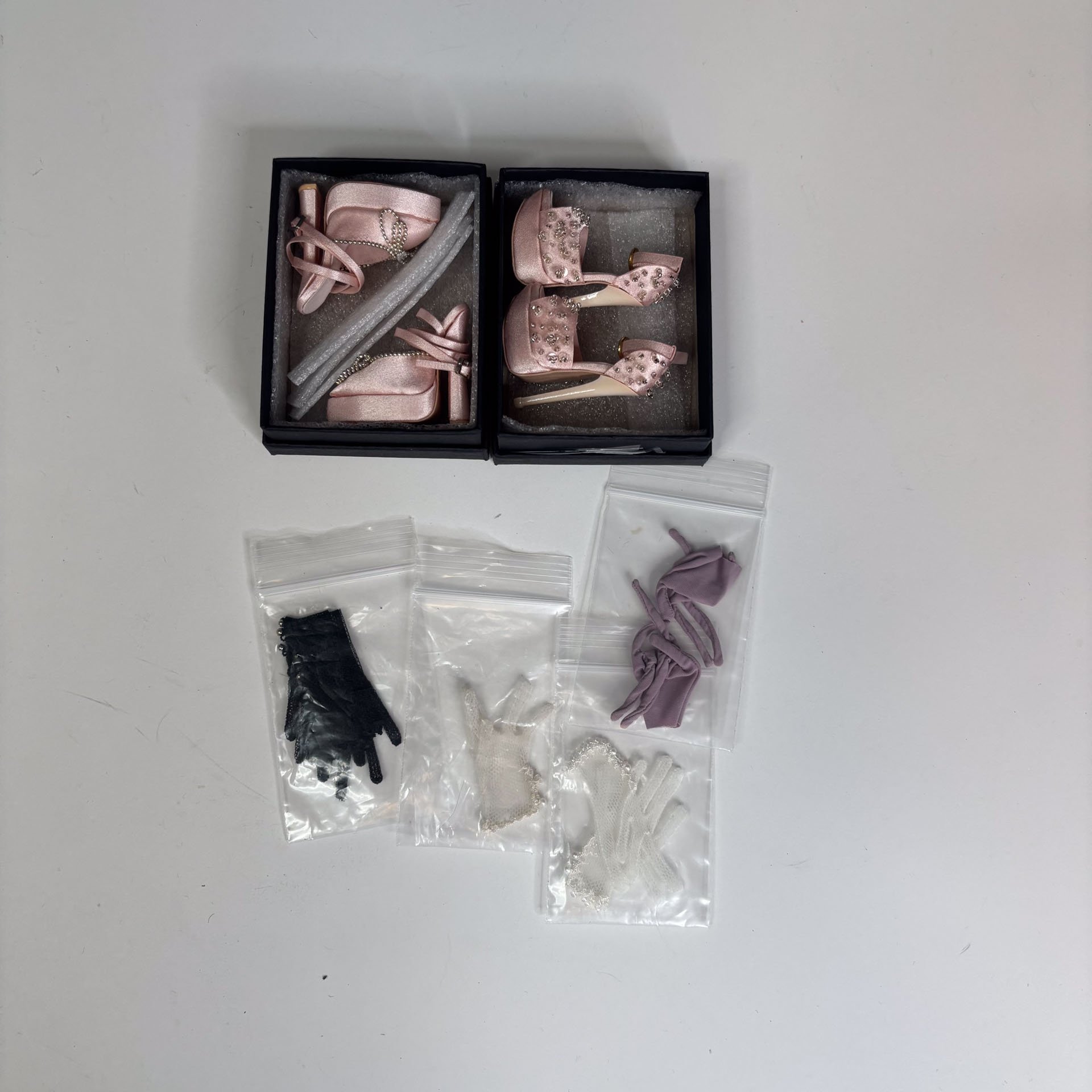 #24b Mini Assorted Lot