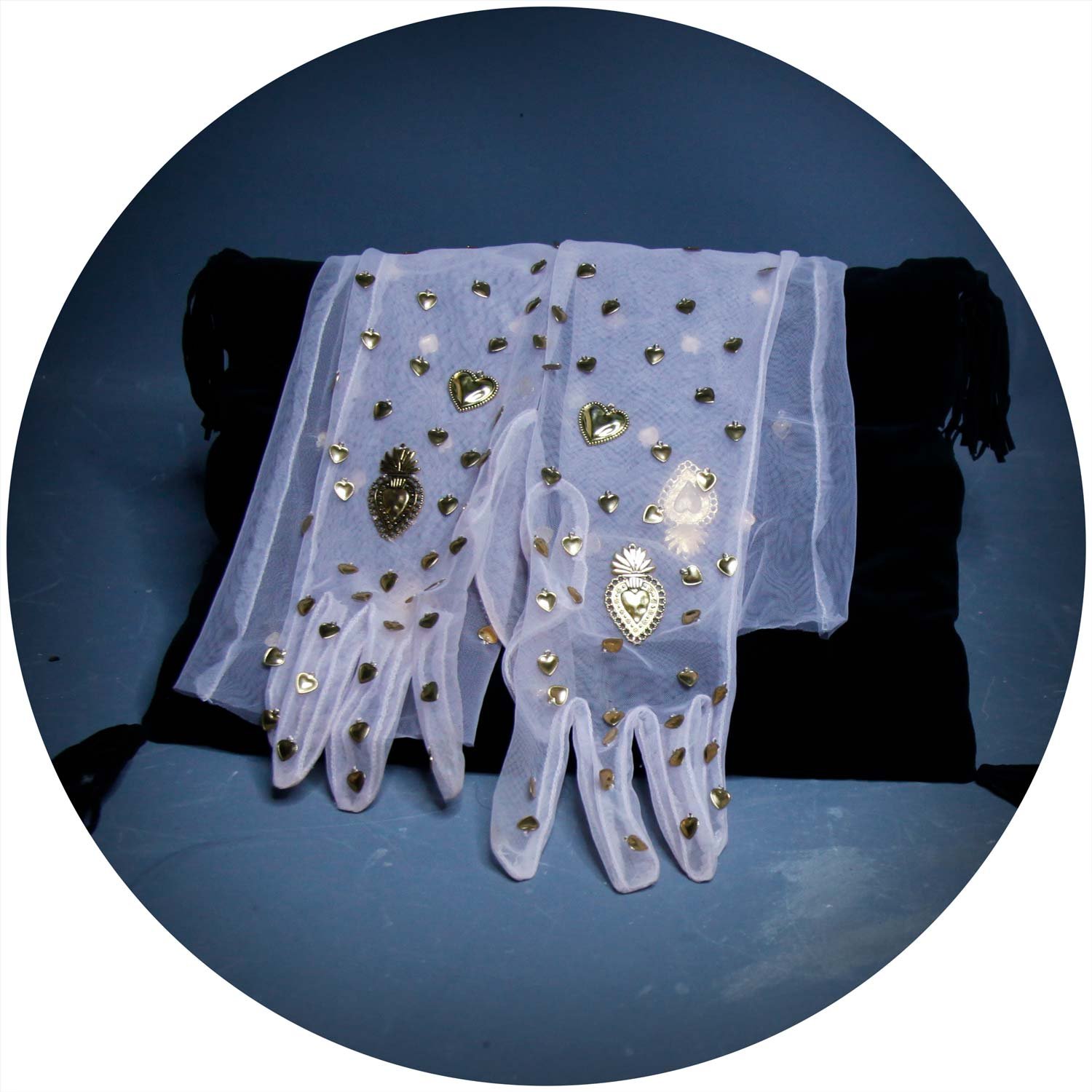HumanGloves-6.jpg