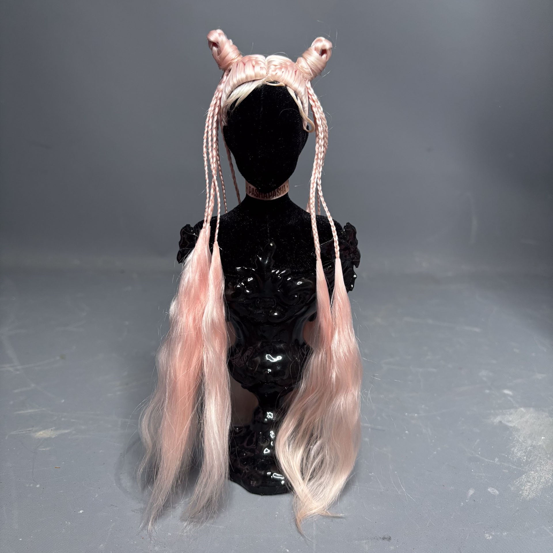 #12 Mini Wig