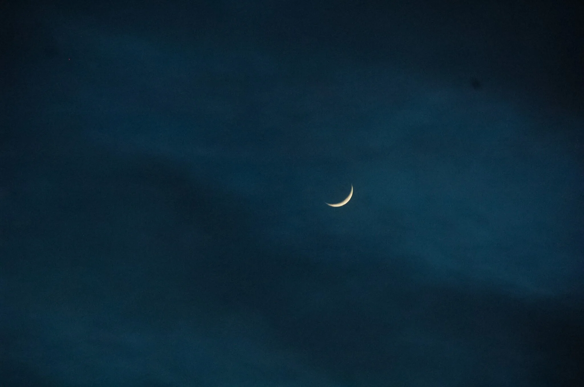moon.jpg