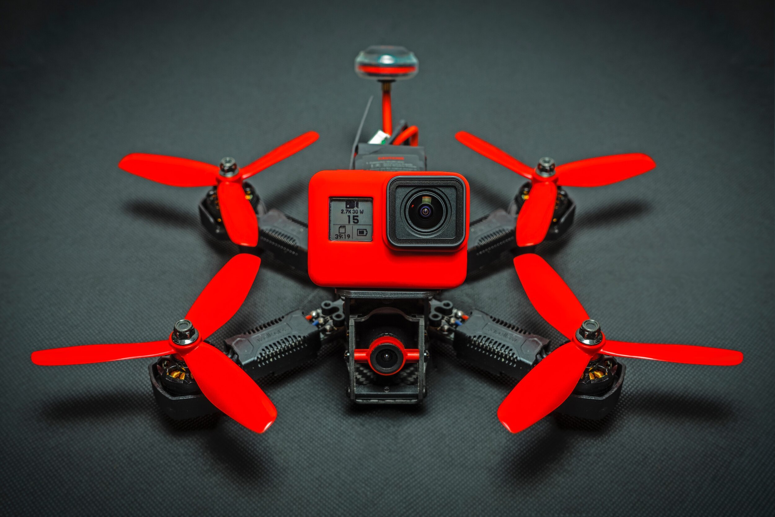 What are the parts of a Dron? Full list