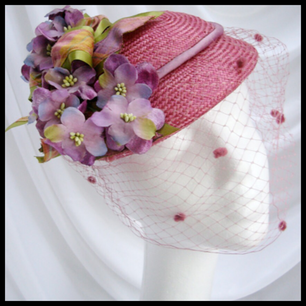Gallery — Lisa Farrell Millinery display picture 3