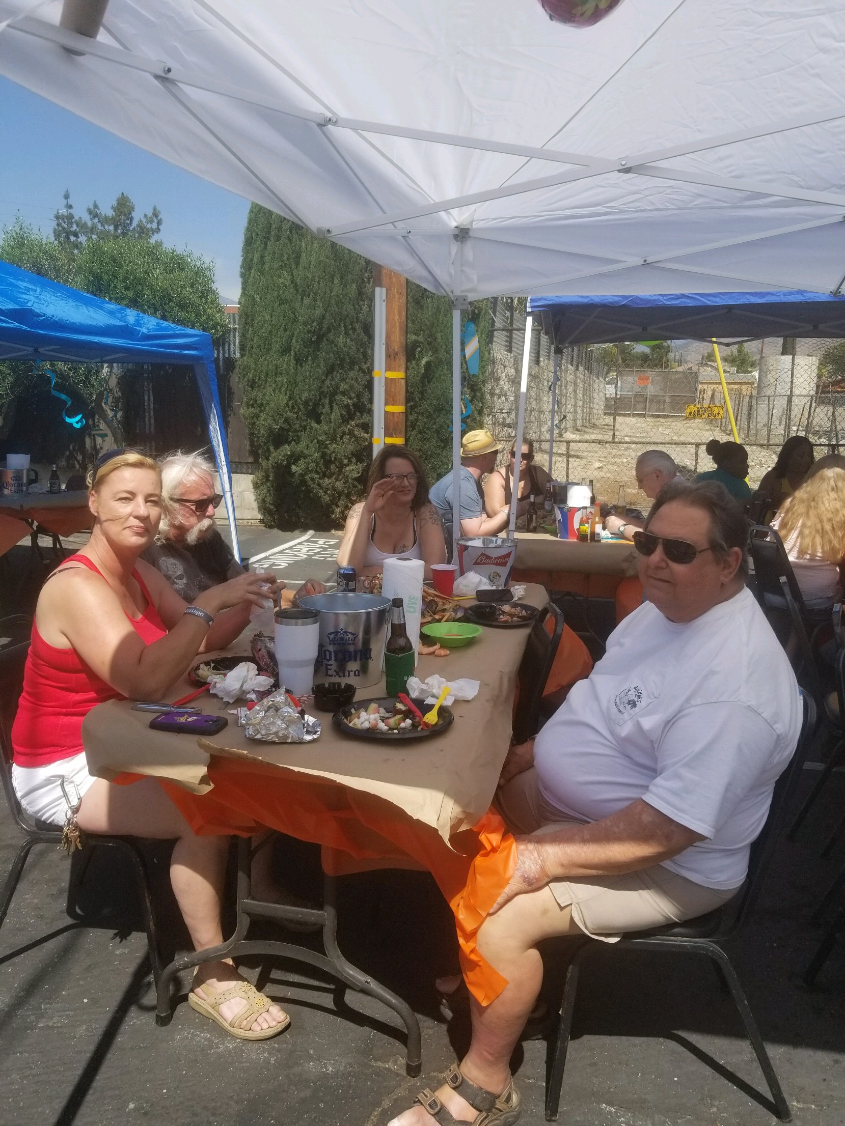 Barnacles Sports Bar Clam Bake 2018