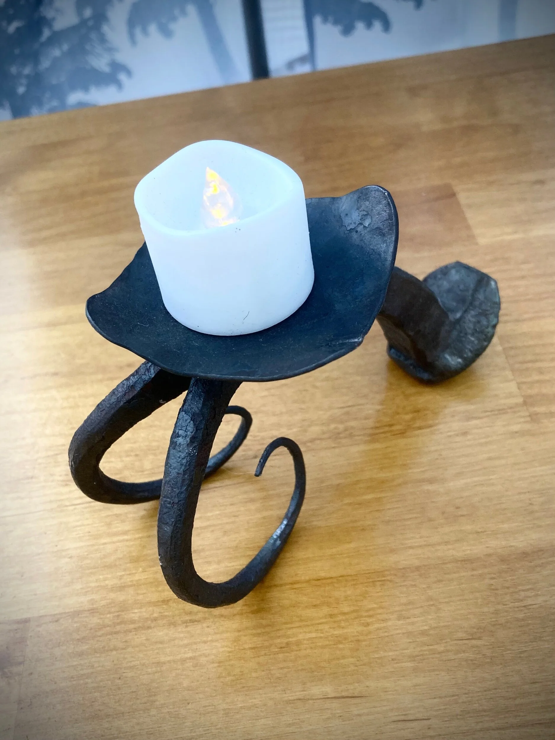 E17A37EB-2F9F-4ABC-925F-570C4FBDA880