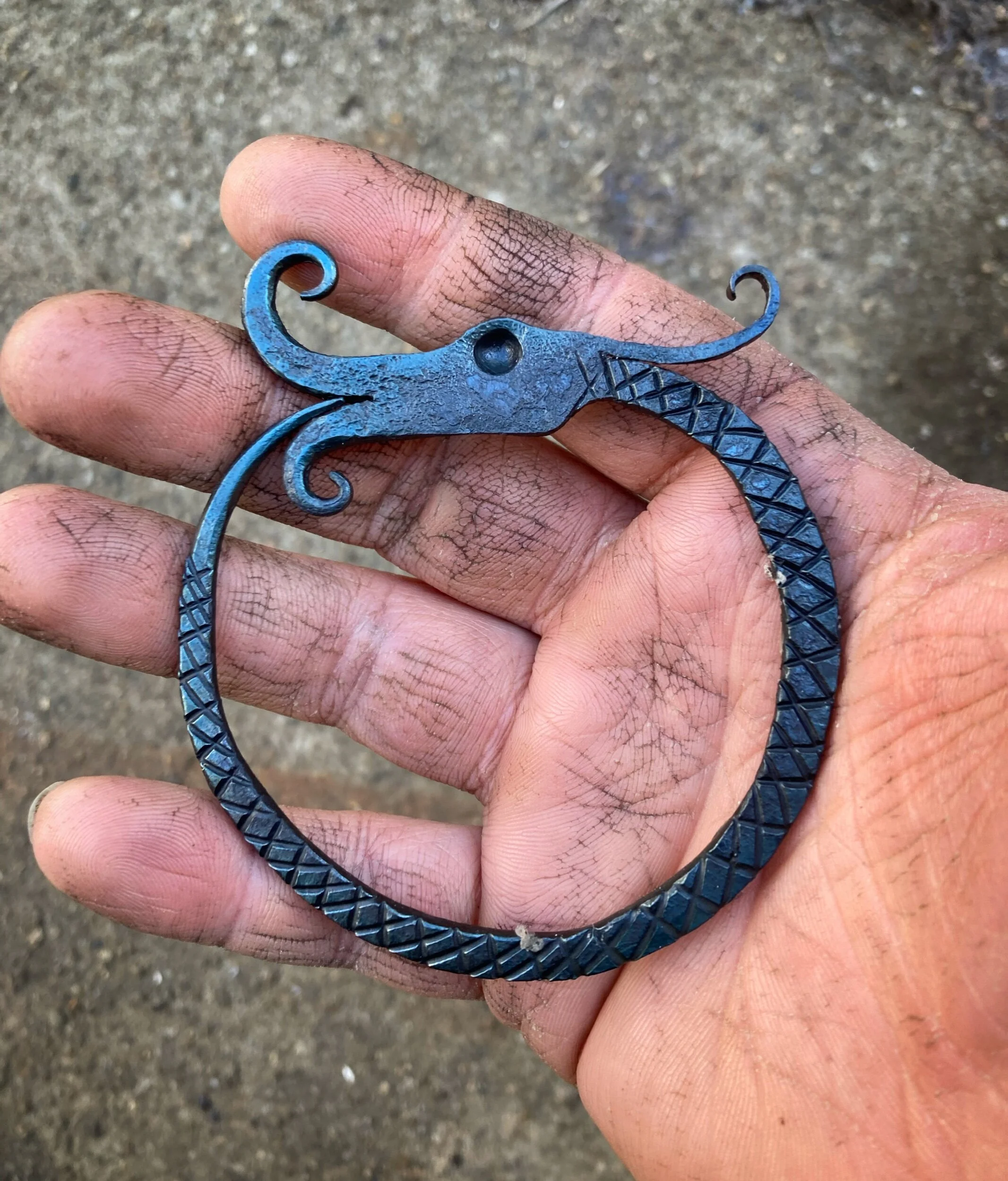 0AA9D908-76B0-43B7-A7A5-87C3D7AE73FD