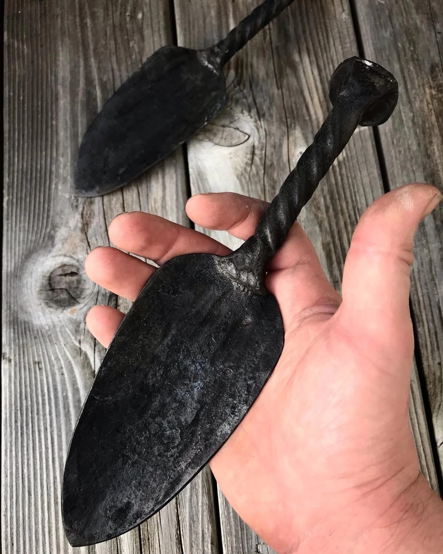 C0B97D9F-66CC-4EF5-8DCD-4806097EC091