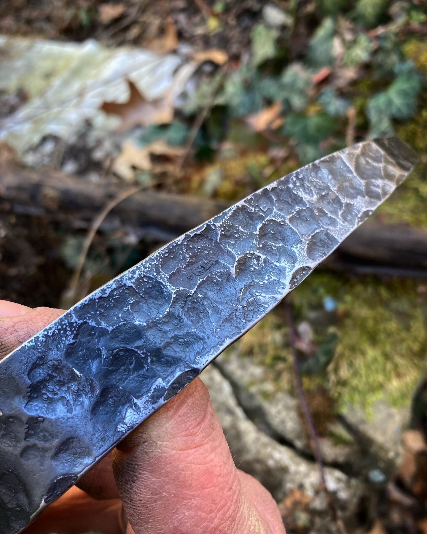 EF5F727A-4AB1-4CC7-A555-CF65399AE0E3