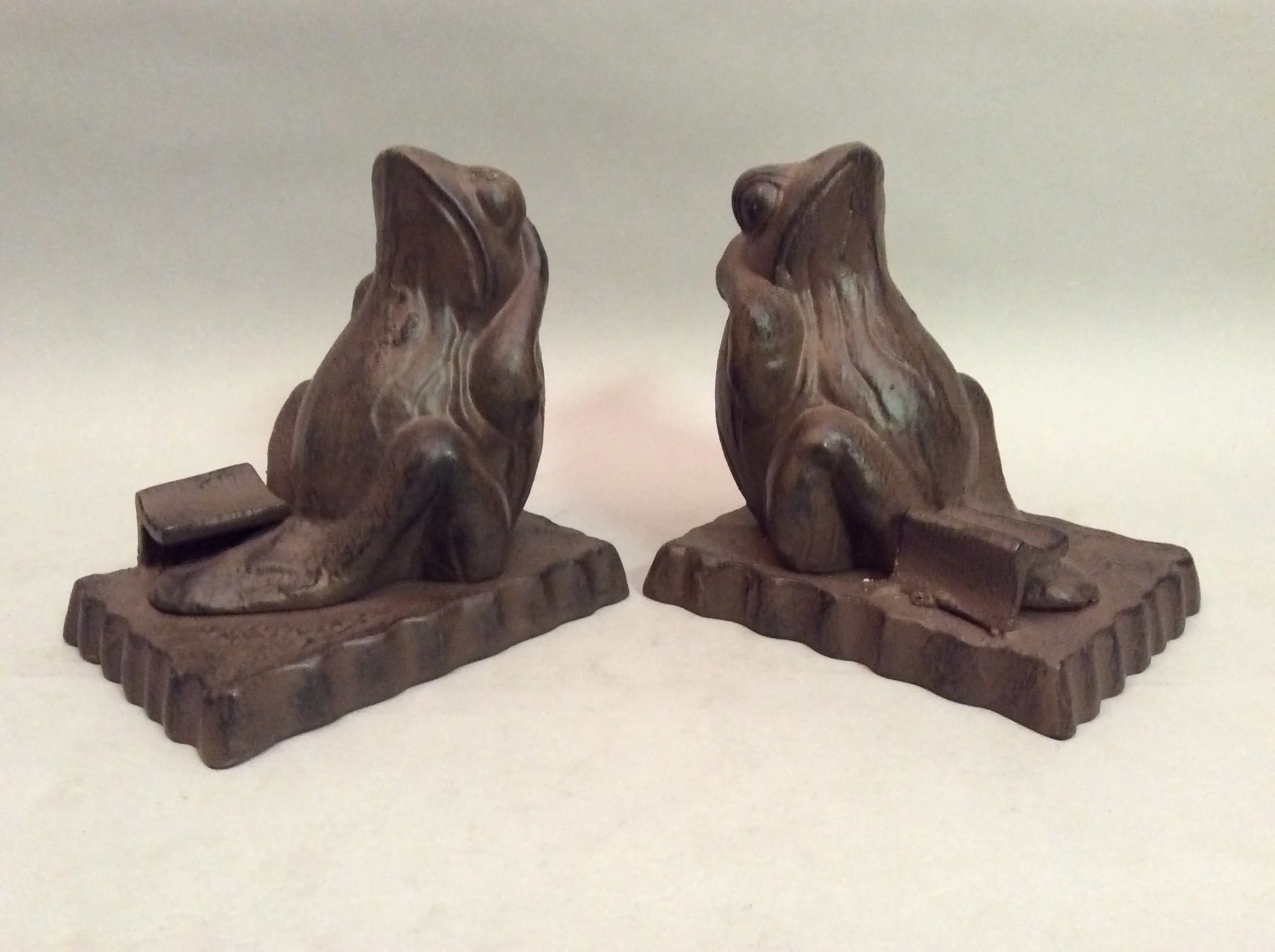 Toad Bookends
