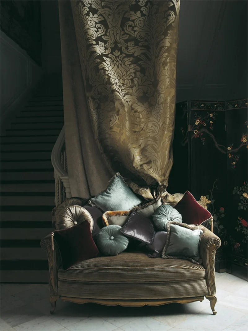 Style Inspiration:  Sherwin Williams Color of the Year for Your Traditional Home