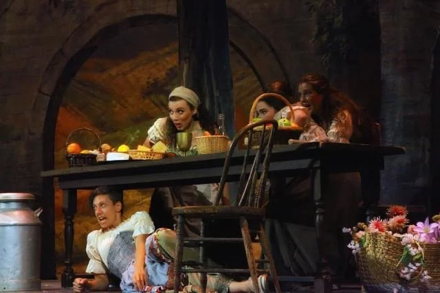 Giannetta in L'elisir d'amore
