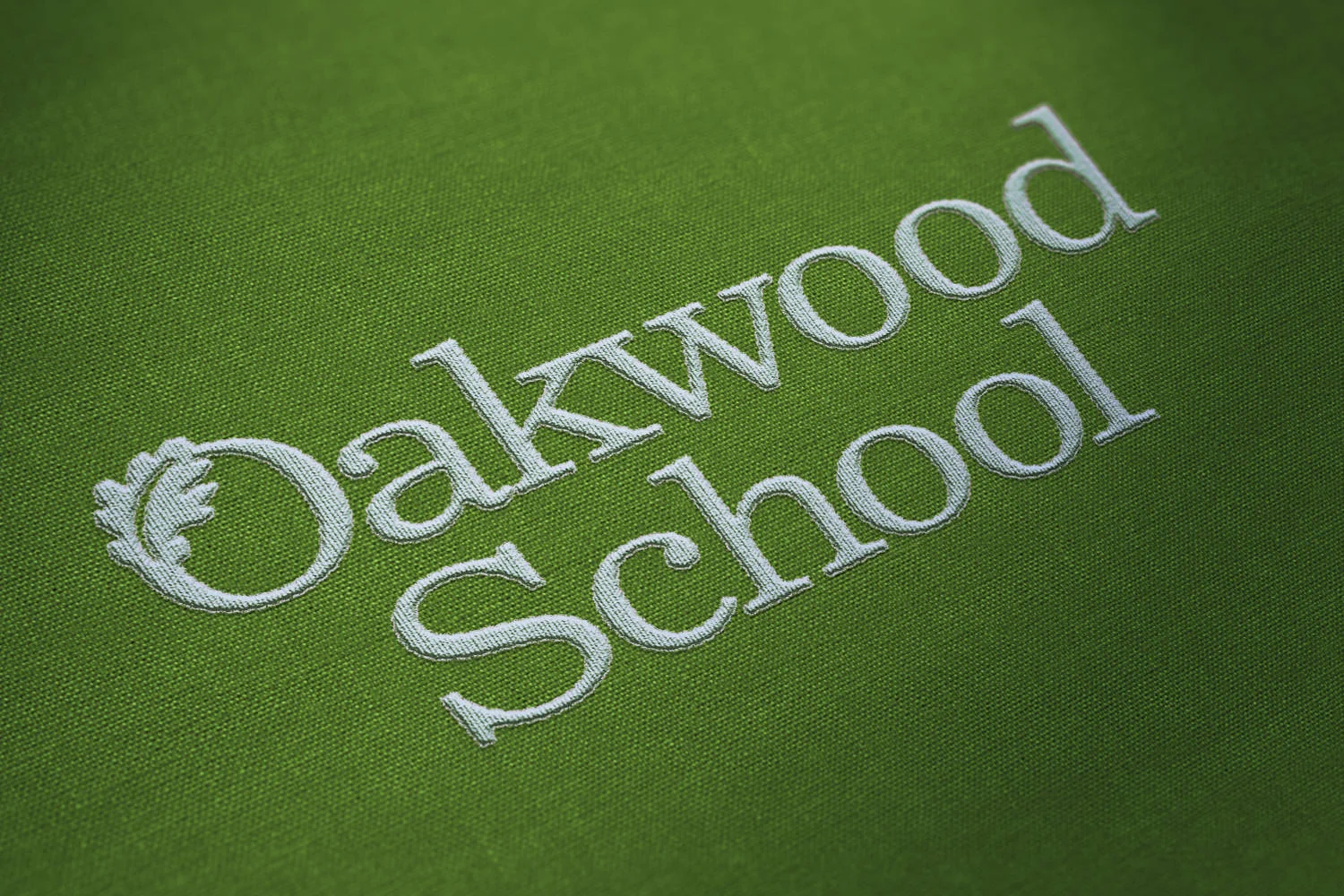 oak_school_logo_embr_01.jpg