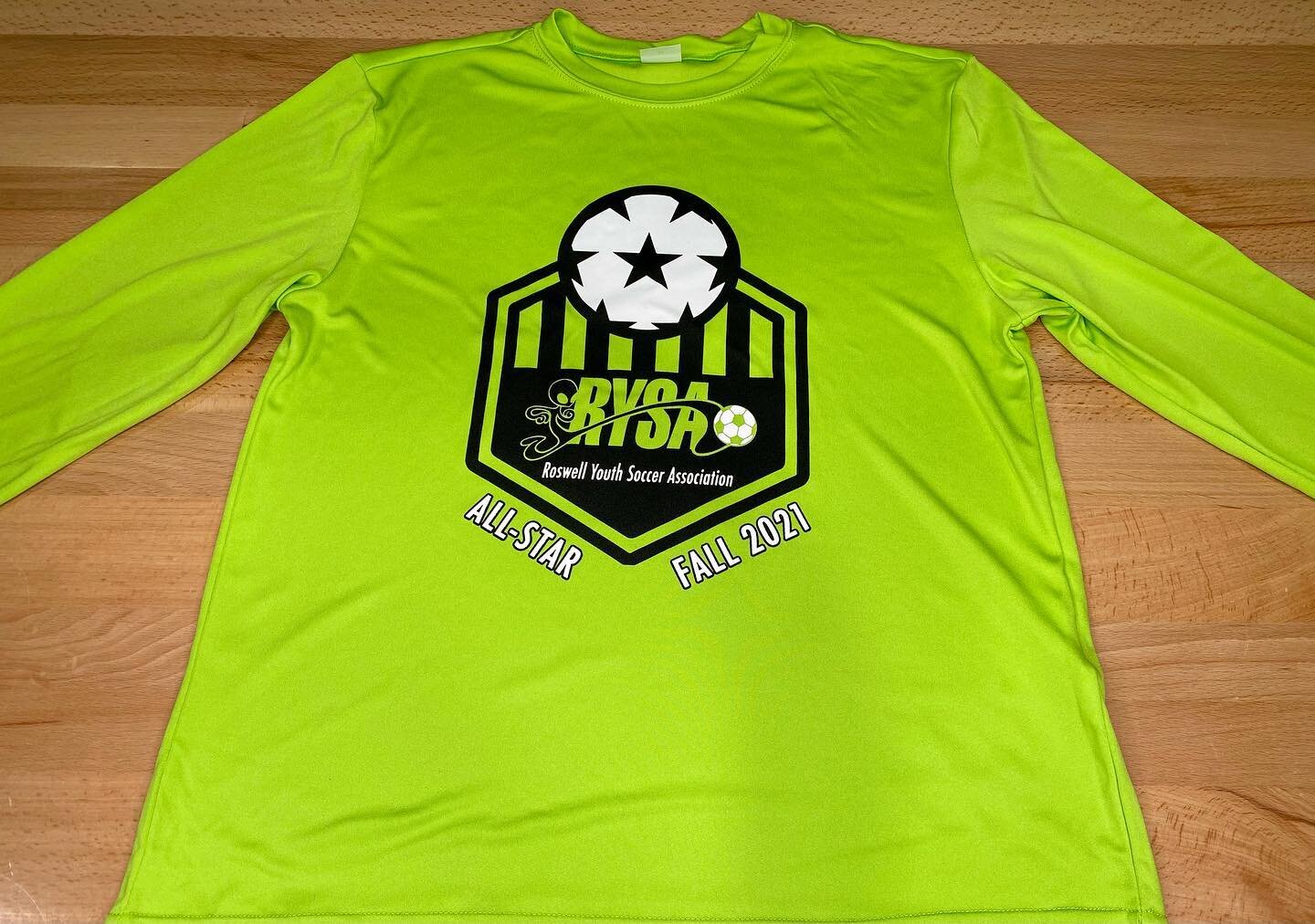 Jerseys for the Fall 2021 RYSA All-Stars. Go check out the game tonight at Cielo Grande to see Roswell&rsquo;s best youth soccer players!
.
.
#moonmanprinting #screenprinting #localprintshop #thanksforkeepingitlocal #roswellnm #downtownroswell #mains