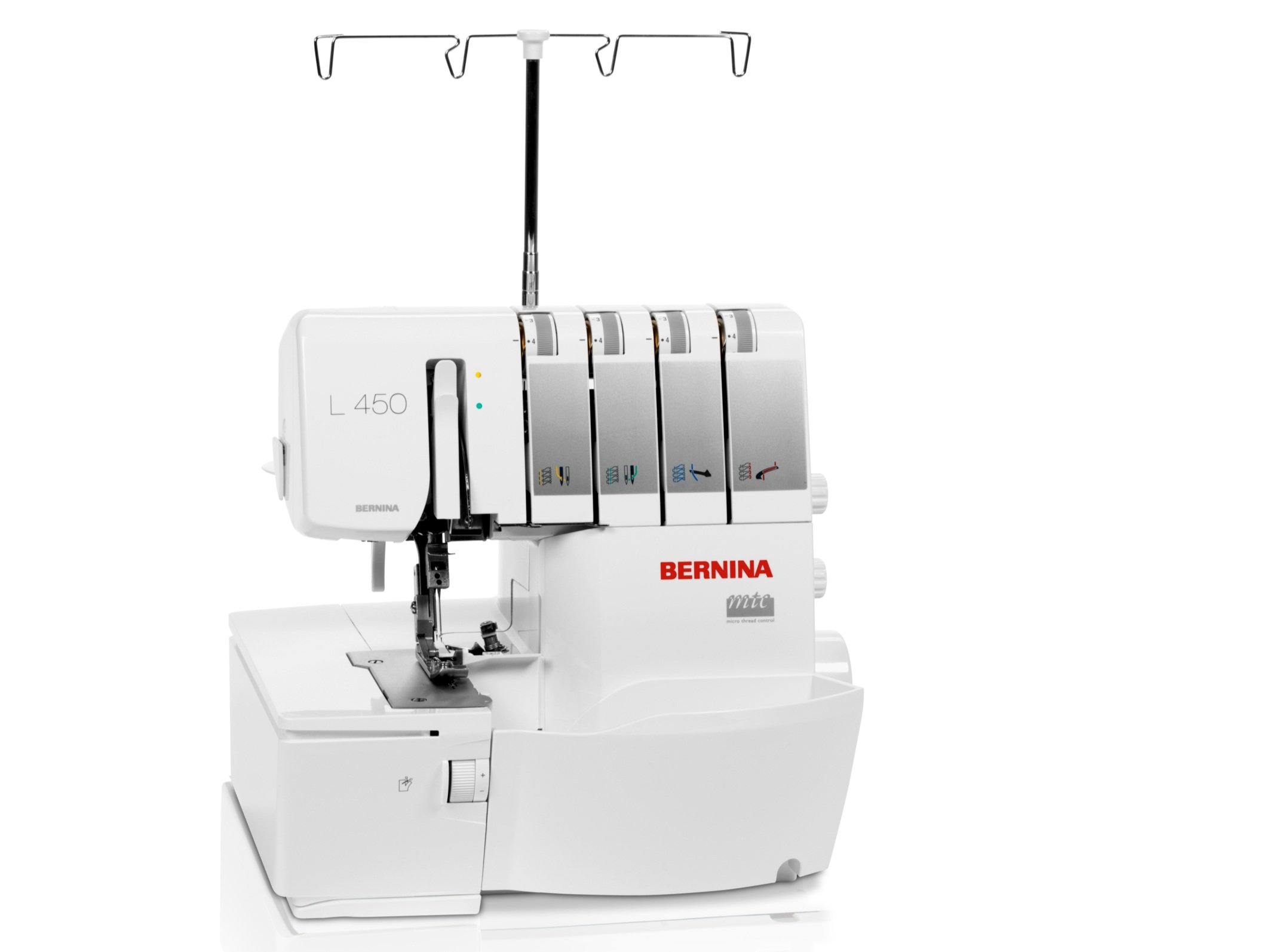 bernina_l450_atelier_28860856430_o.jpg