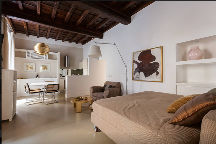 italy airbnb