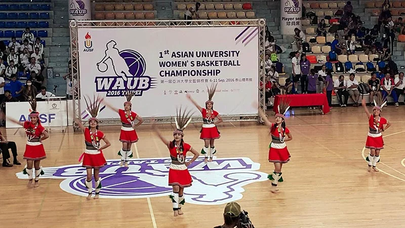 Taiwanese Aboriginal Dance : 台灣原住民舞蹈