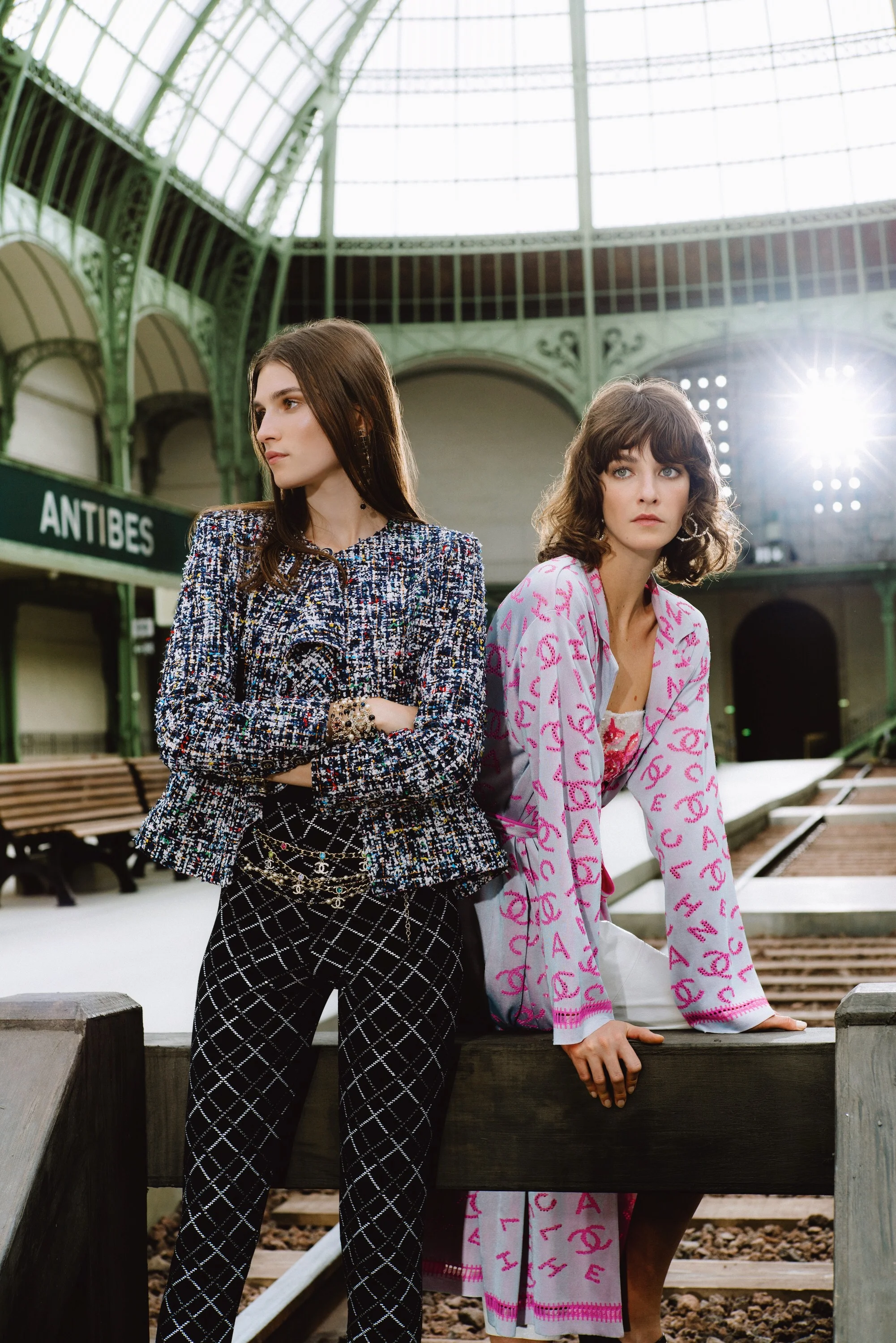 Irina &amp; Cris / CHANEL Story / Harper's Bazaar HK, 2019