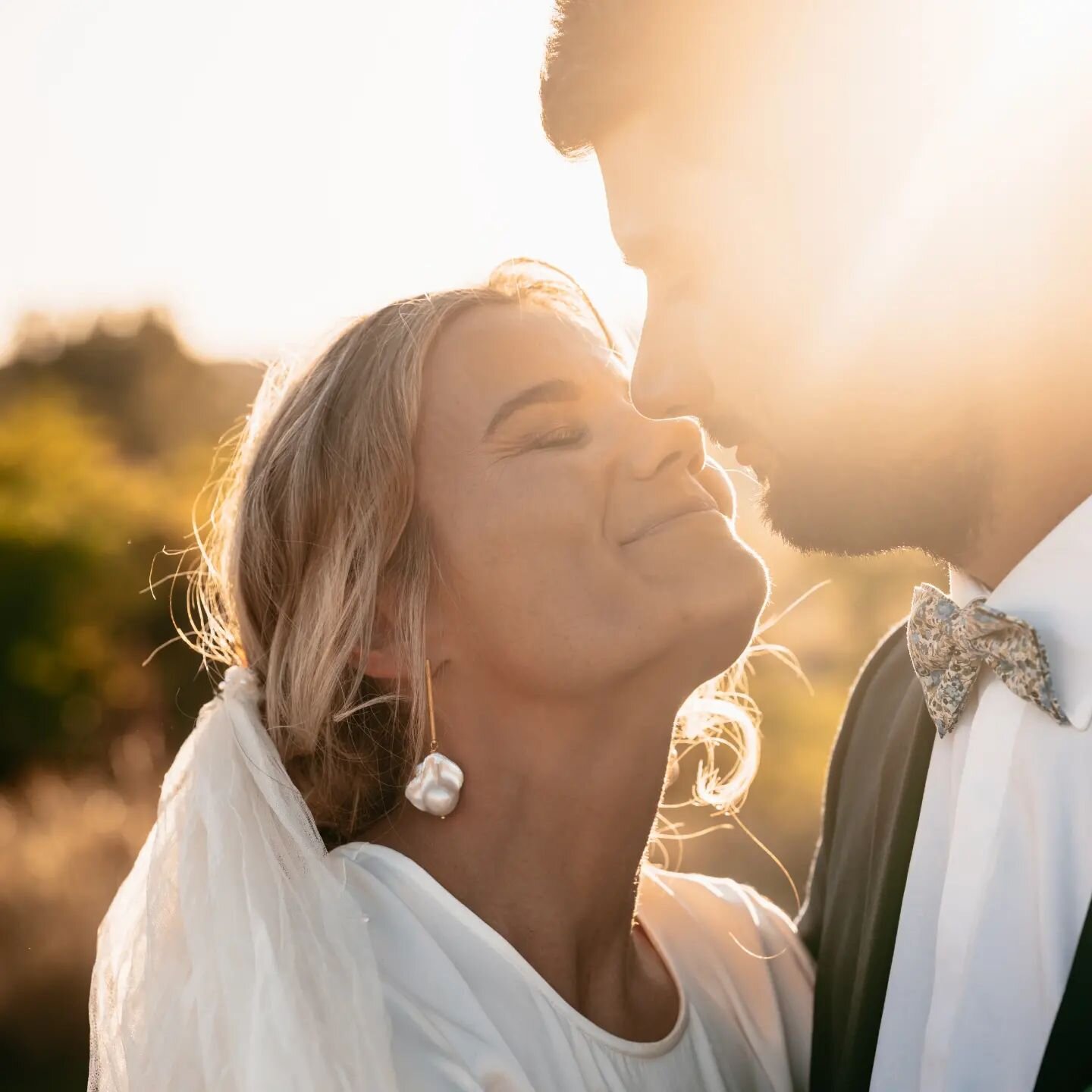 Happy birthday to my favourite cu&ntilde;ada aka sister-in-love and most beautiful smiley bride! You bring warmth and joy to everyone who is lucky enough to cross your path! May you be spoilt like you deserve today!! Xo
*
📸 @olt.media
*
#slowfashion