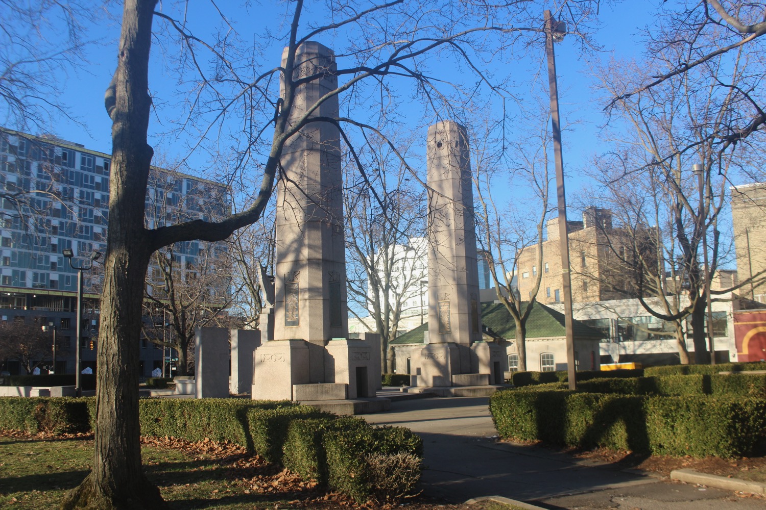VETERANS MEMORIAL PARK (1926)