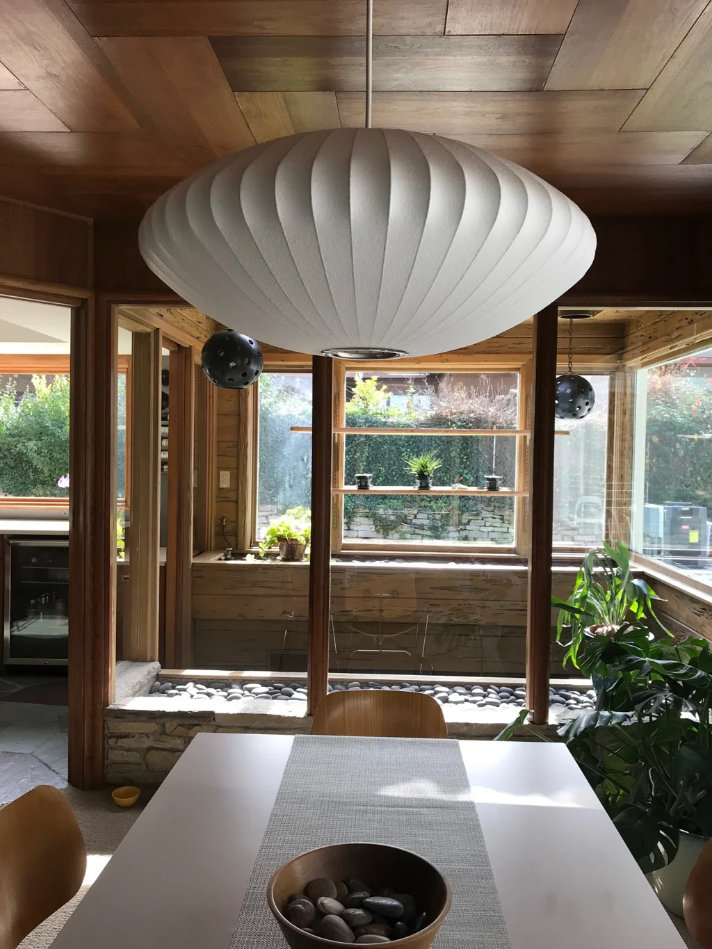 GEORGE NELSON BUBBLE LAMP