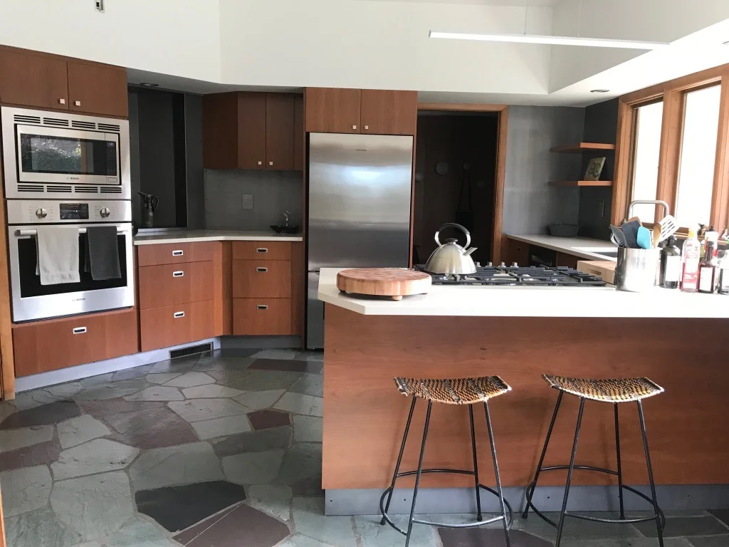 KITCHEN ANOTHER VIEW