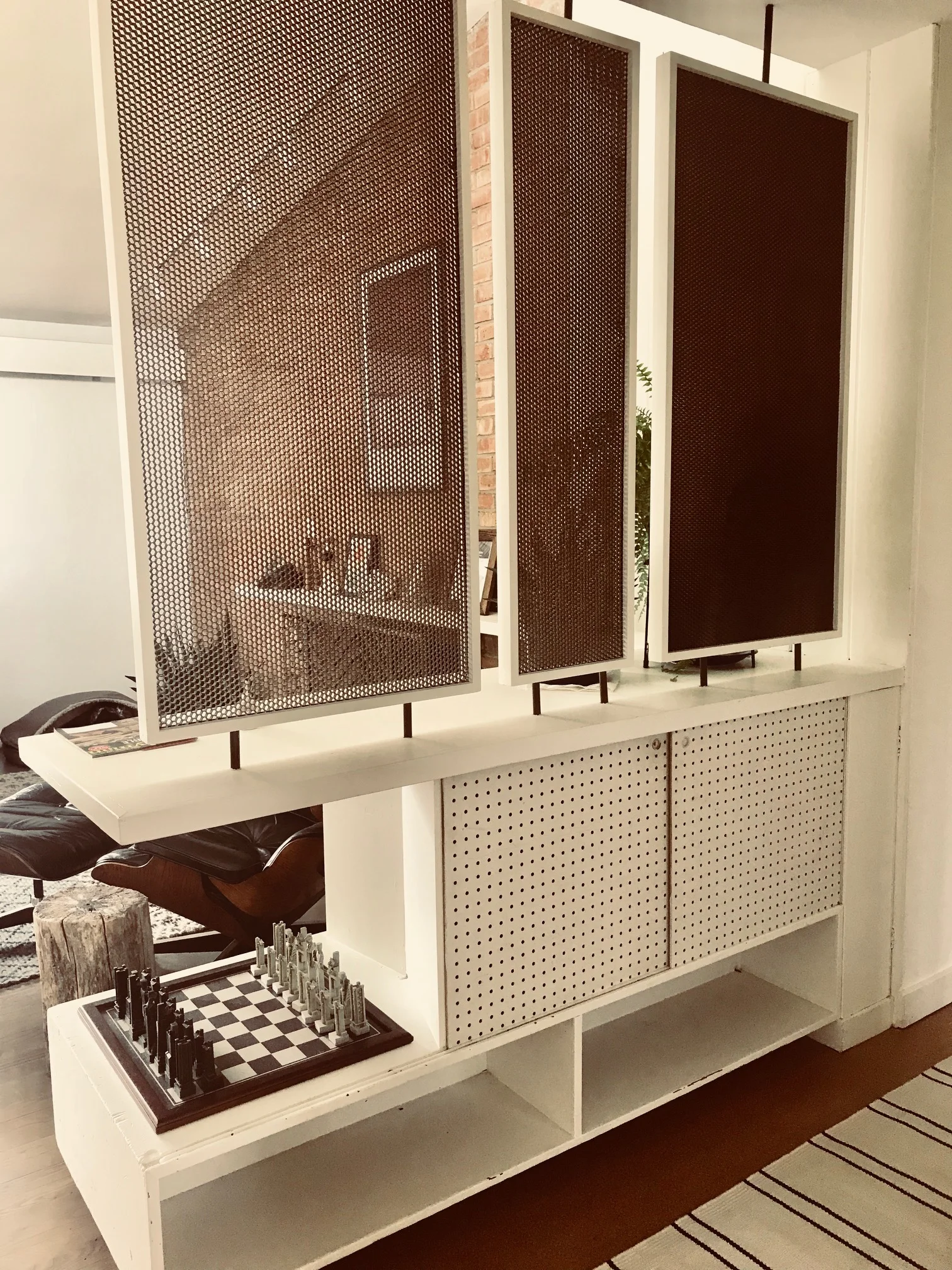2360 7th Street Screen Panels with Built-ins.jpg