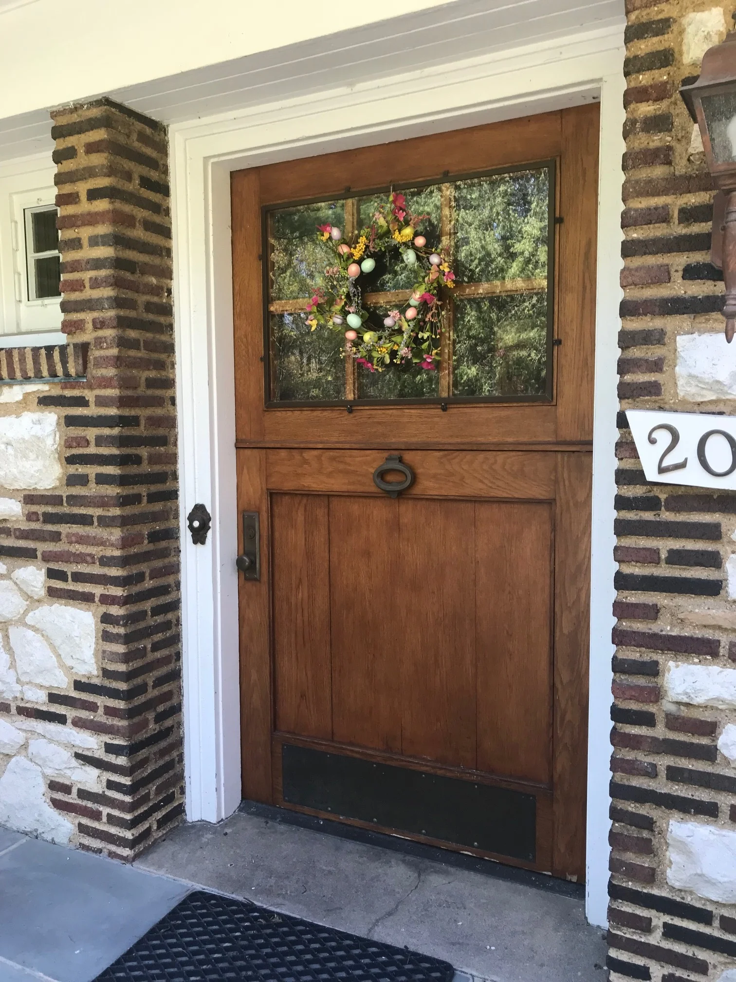 FRONT DOOR 2.jpg