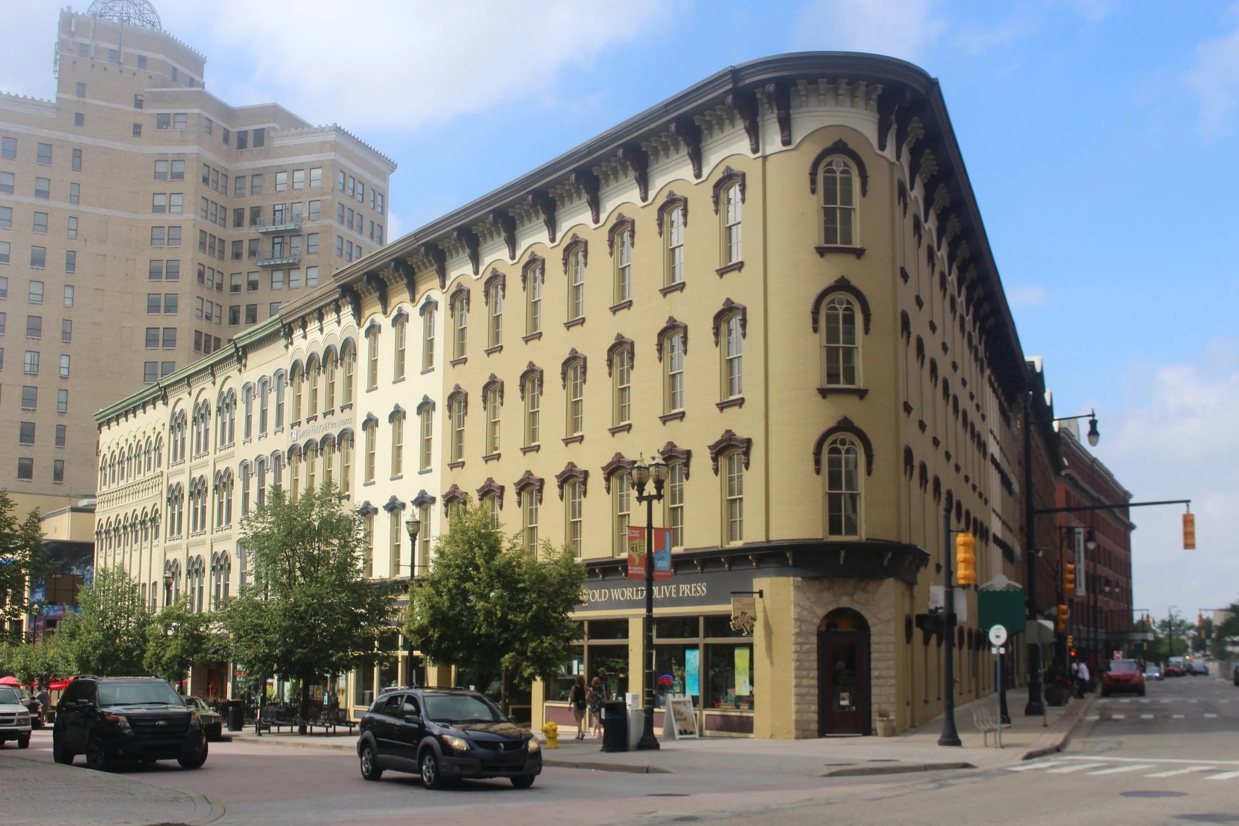 Flat Iron Building.jpg