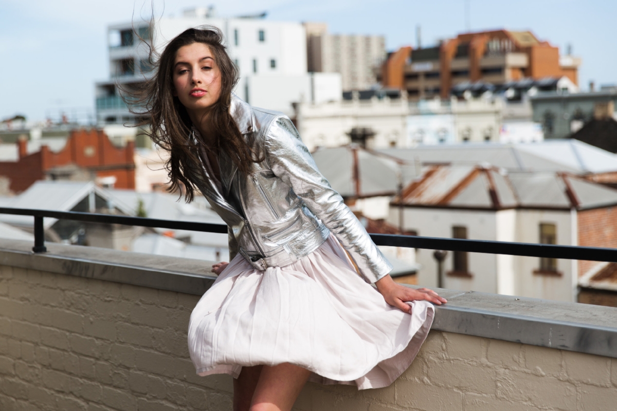 Metallic Moment | s t e e l e 