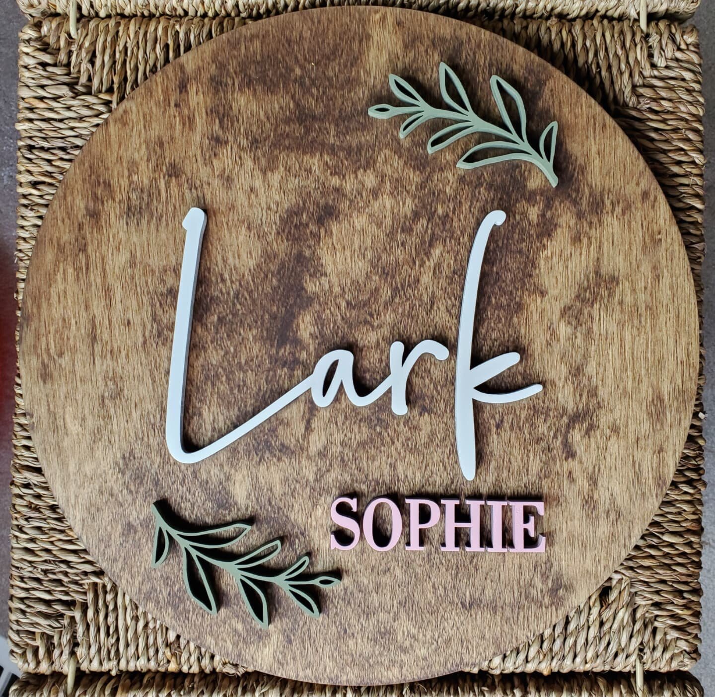 So pretty 😍 

When we open back up for custom orders consider gifting our 1 foot or 2 foot circle name sign to someone special.